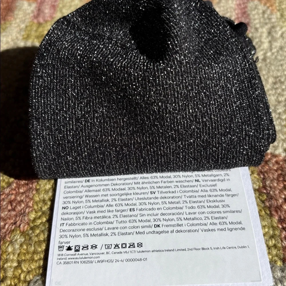 Lululemon NWT Daily Stride Sparkle Socks Black Moon/ Silver glimmer Medium